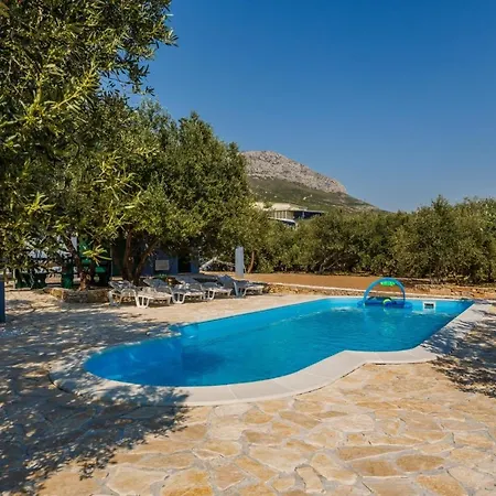 Luxury Private Complex With Pool And Jacuzzi * Kaštel Sućurac