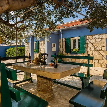 Villa Luxury Private Complex With Pool And Jacuzzi