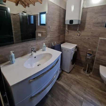 فيلة Luxury Private Complex With Pool And Jacuzzi Kaštel Sućurac