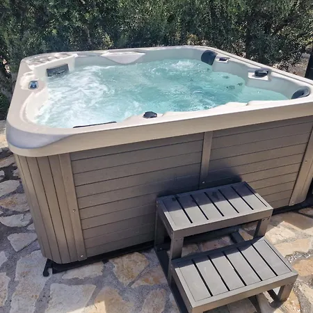 Luxury Private Complex With Pool And Jacuzzi * Kaštel Sućurac