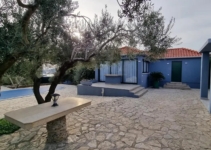 Βίλα Luxury Private Complex With Pool And Jacuzzi
